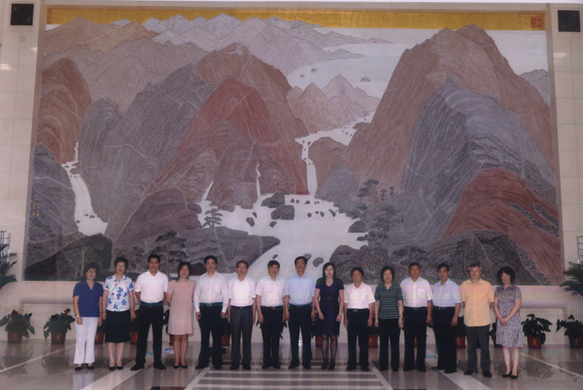 金年会体育金字招牌信誉至上总裁王晶参加最高人民检察院座谈会